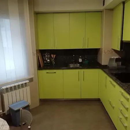 Apartmán En Piso Compartido Y Wc Compartido Cerca De Playa De Samil Vigo