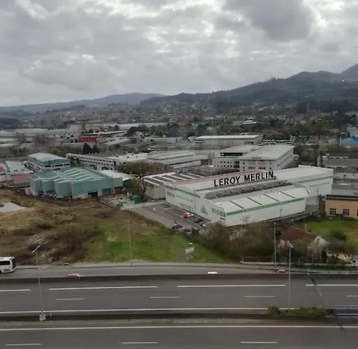 En Piso Compartido Y Wc Compartido Cerca De Playa De Samil Апартаменты Виго