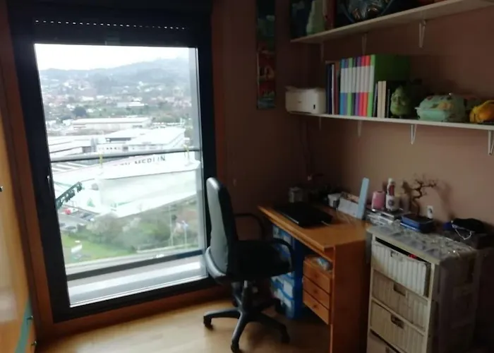 En Piso Compartido Y Wc Compartido Cerca De Playa De Samil Апартаменты *